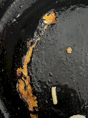 「出前を食べ終わった後に食べ物の入っていた」の質問画像