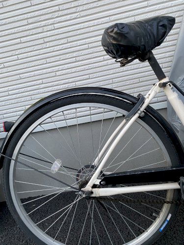 「この26インチの自転車に荷台をつけるとし」の質問画像