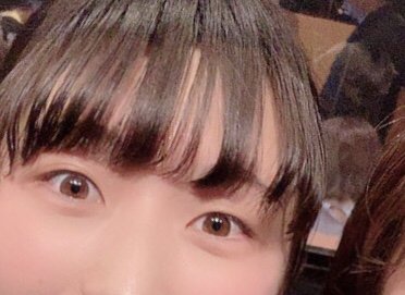 「質問です！！ カラコンしてると思いますか」の質問画像