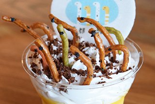 “ちんあなご”がニョキニョキ突き出る京都水族館のパフェがすごい!
