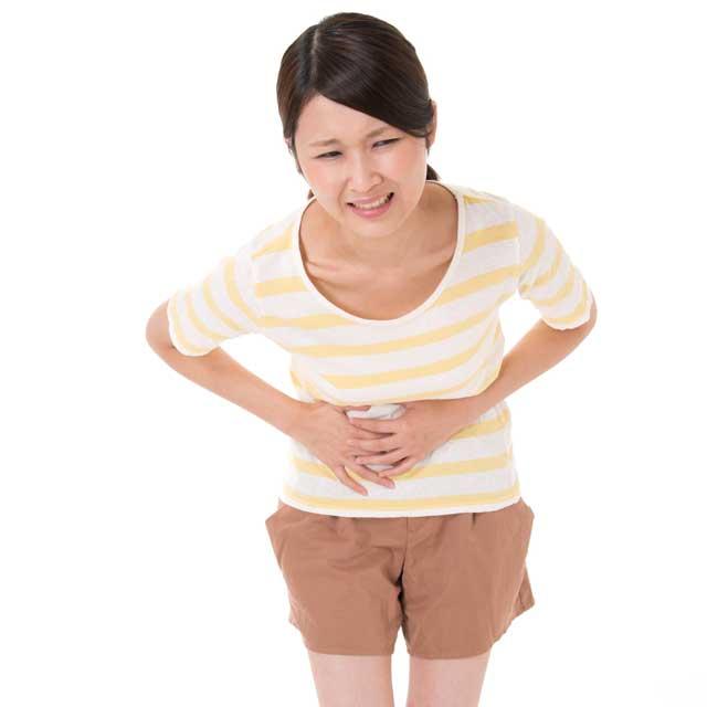お腹を冷やすとなぜ下痢するの? 医師に聞いてみた